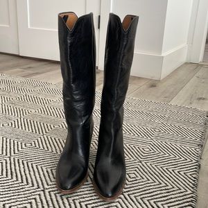 GORGEOUS EUC Frye Boots! 9-1/2 Made in Italy